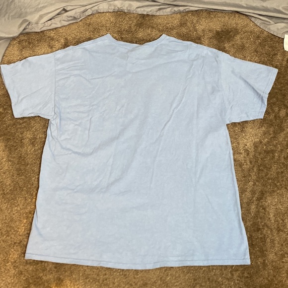 Y2K Gildan Graphic Image Tee - Picture 3 of 7